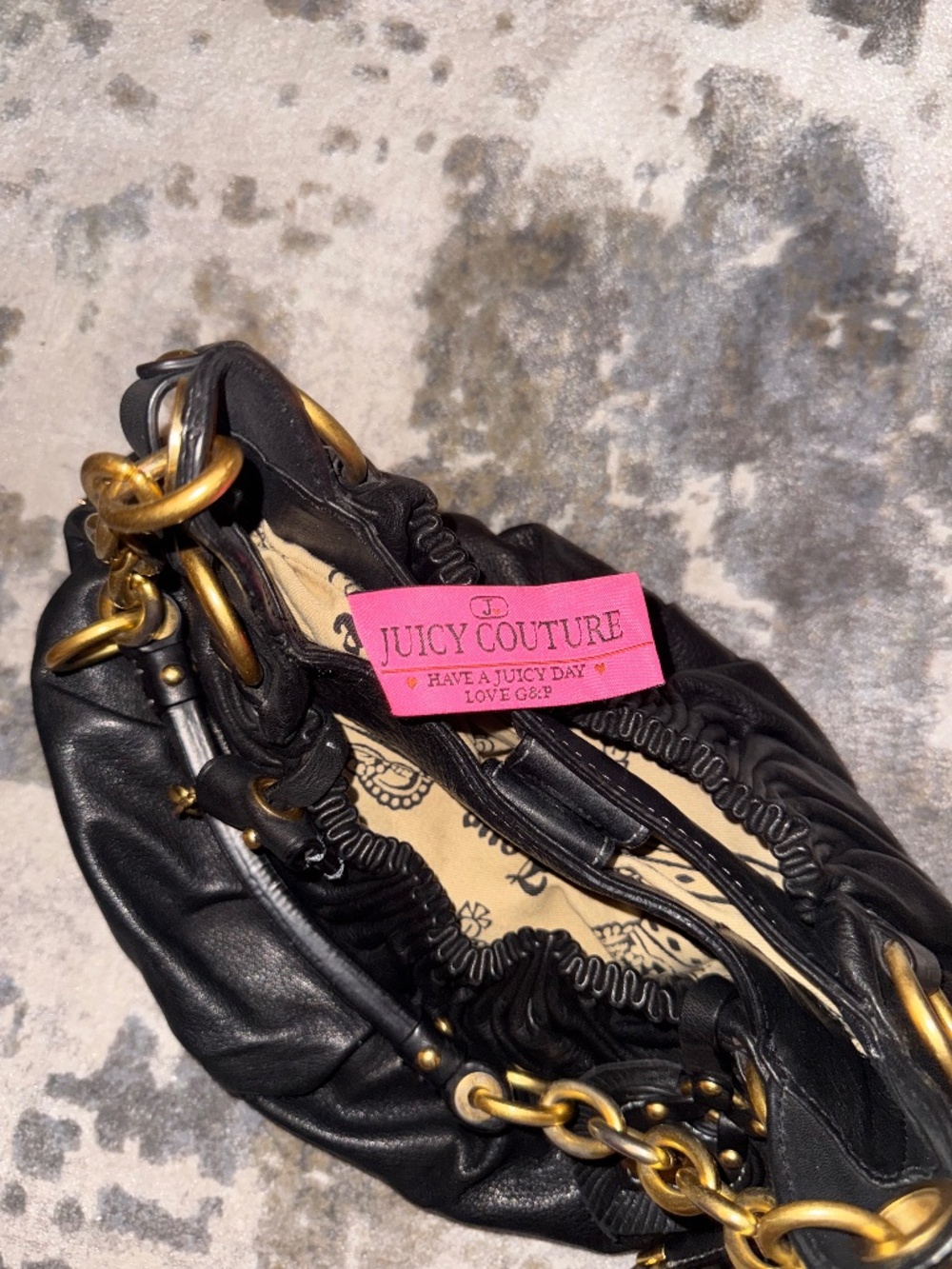 Juicy Couture Y2K Black Leather Shoulder Bag Gold Rings Key Charm - Picture 4 of 6